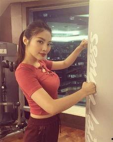 娱乐吃瓜酱大嫂在线观看,揭秘网络红人的直播魅力